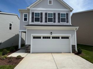300 Beachcomber Dr, Lillington, NC 27546