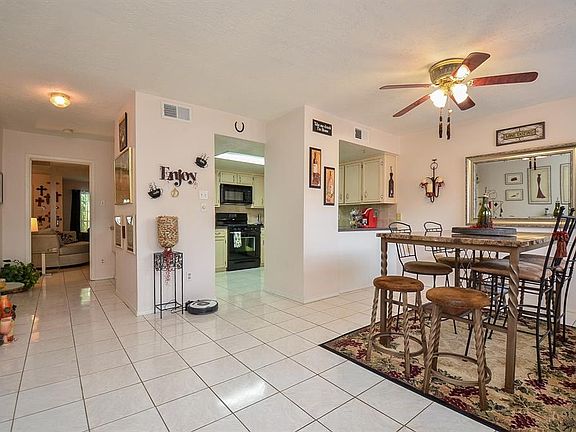 5th image of 3343 Continental Dr