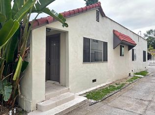 14841 Sylvan St, Van Nuys, CA 91411