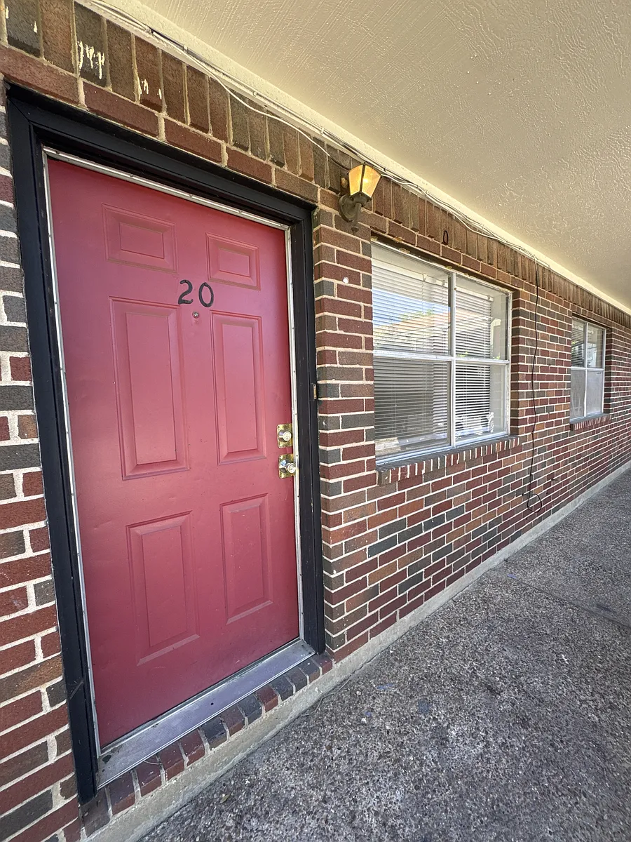 Building Photo - 3801 Magnolia St