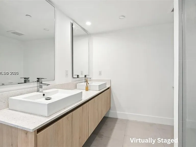 13800 Highland Dr #202 — Photo 12