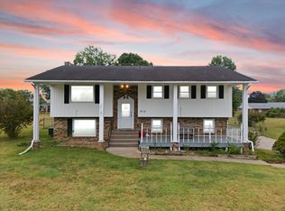 215 Hickory Ave, Somerset, KY 42503