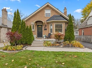 22 Briscoe St E, London, ON N6C 1W9