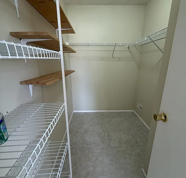 6269 Grayson St — Photo 8
