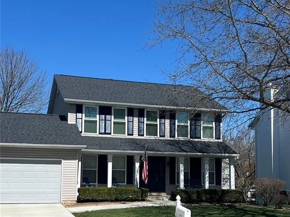 352 Beckley Pl, Saint Charles, MO 63304