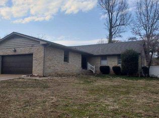 4121 Hillcrest Ave, Paducah, KY 42001