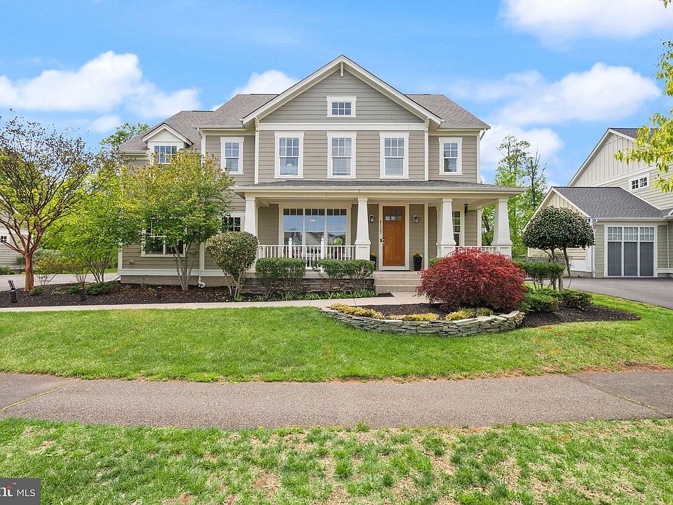 1st image of 41125 Sheffield Forest Dr