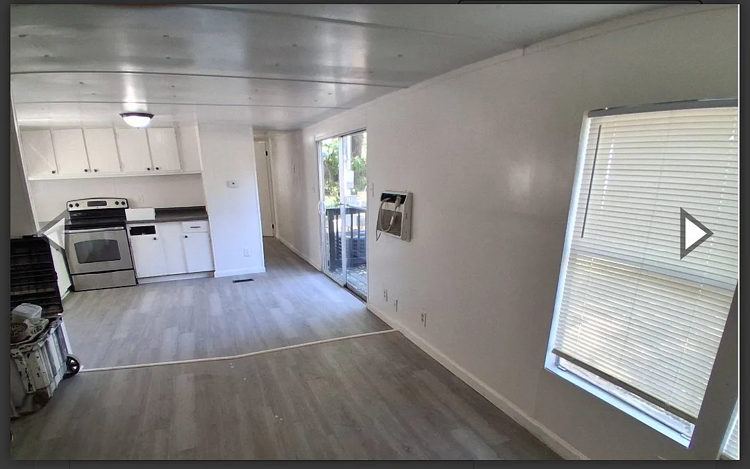 3 bed, 1.5 bath, 924 sqft, $850 — Photo 4