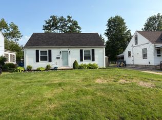 37406 Park Ave, Willoughby, OH 44094