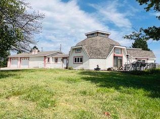 19 Echo Ln, Marion, KS 66861