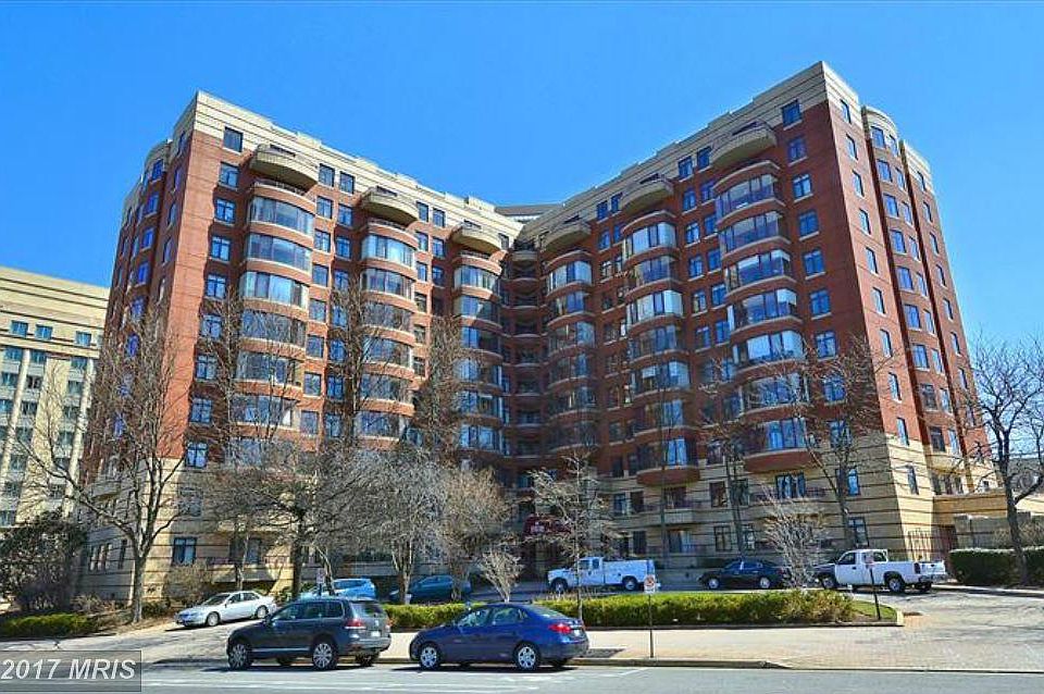 1st image of 2400 Clarendon Blvd APT 1008
