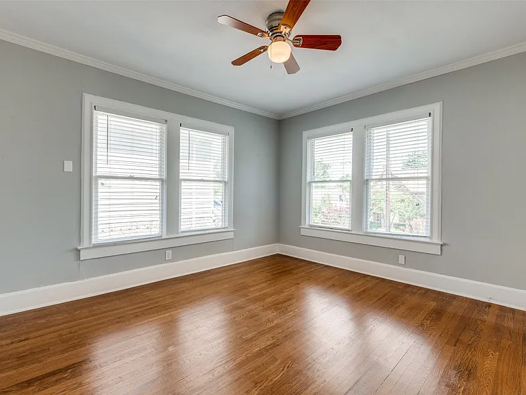 6101 Victor St #B — Photo 3