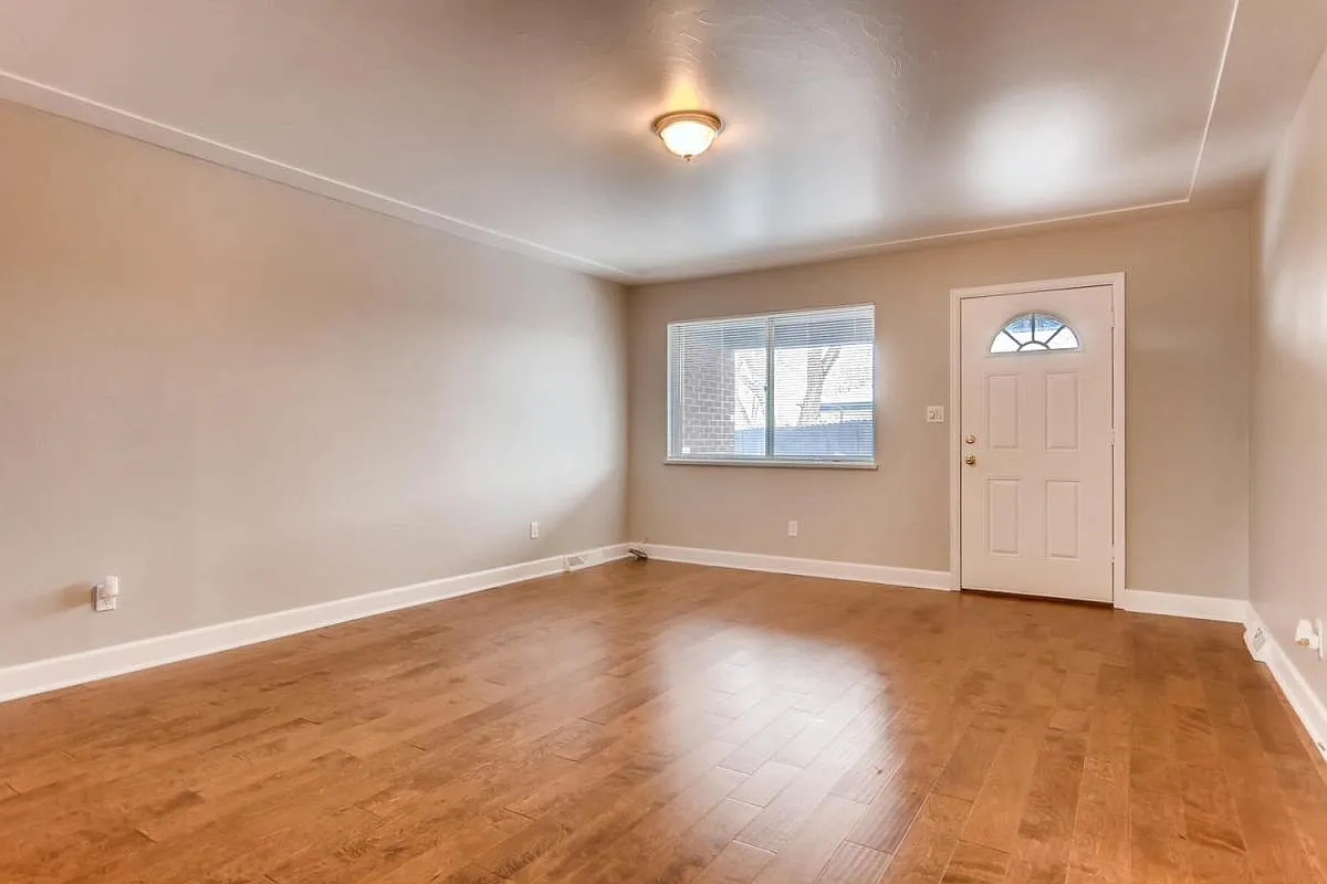 5250 Meade Street — Photo 3