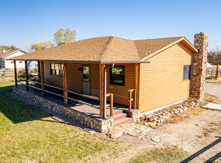84 Southfork Rd, Cody, WY 82414