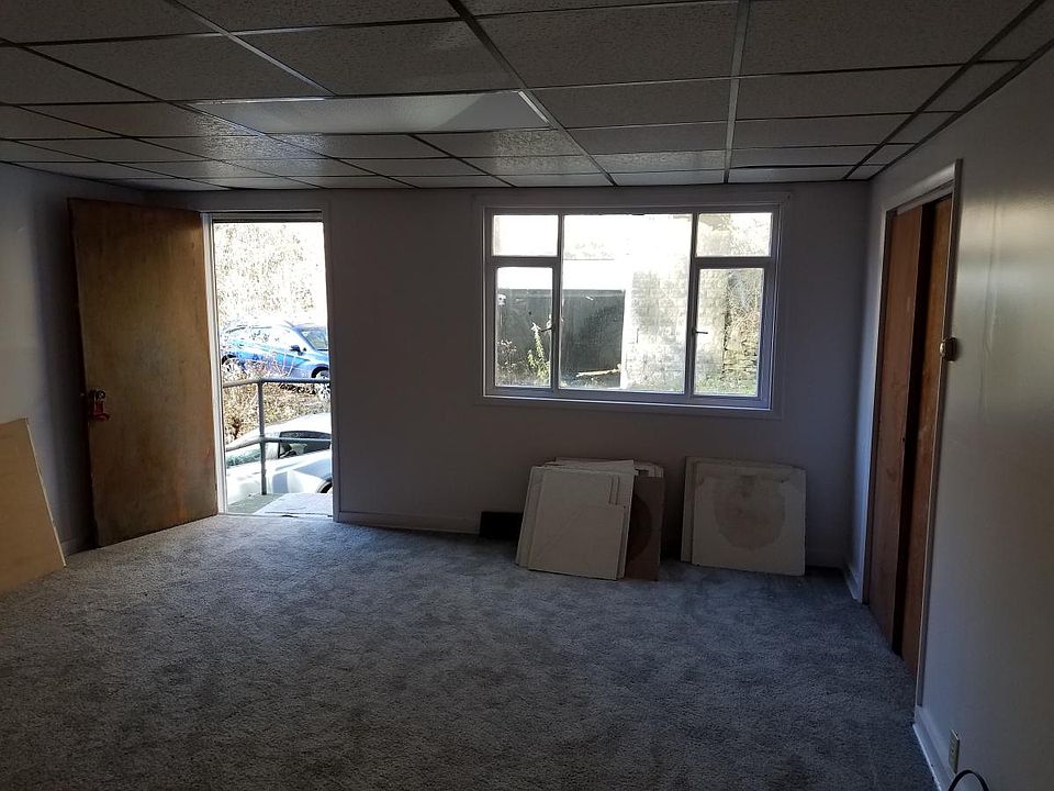 Entrance to living room