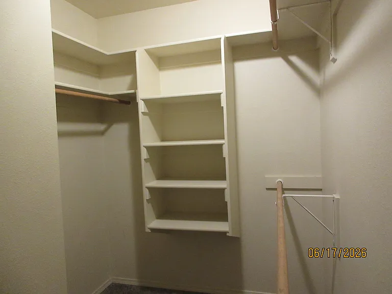 3 bed, 2.0 bath, $1,550 — Photo 15