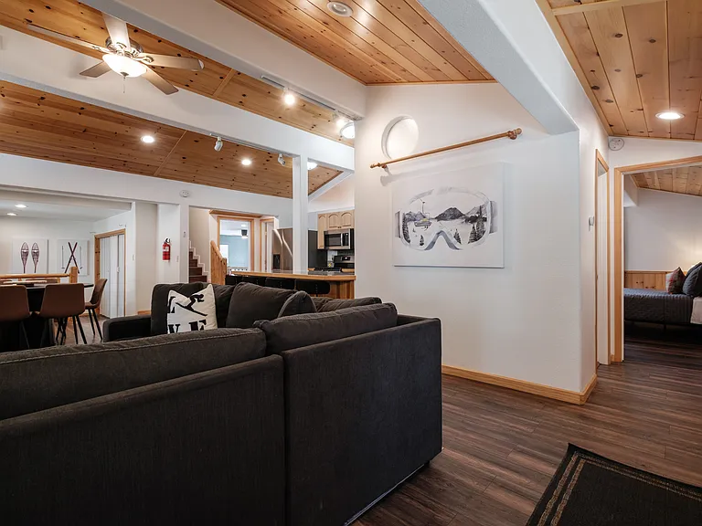 14296 Glacier View Dr — Photo 8