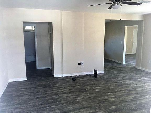 2nd image of 1121 N Escondido Blvd APT 1