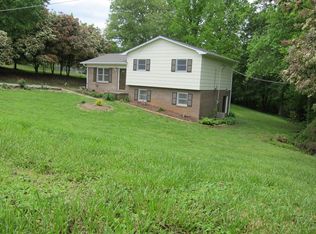 3243 24th St NE, Hickory, NC 28601