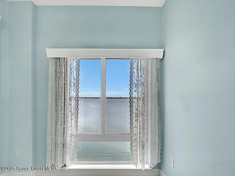 1435 S Harbor City Blvd #703 — Photo 28