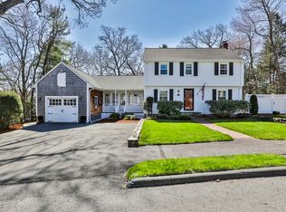 8 Hillcrest Rd, Wakefield, MA 01880