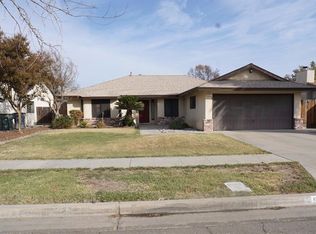 5927 E Washington Ave, Fresno, CA 93727