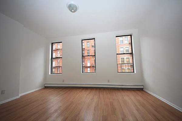 Rented by Jalca & Associates | media 22