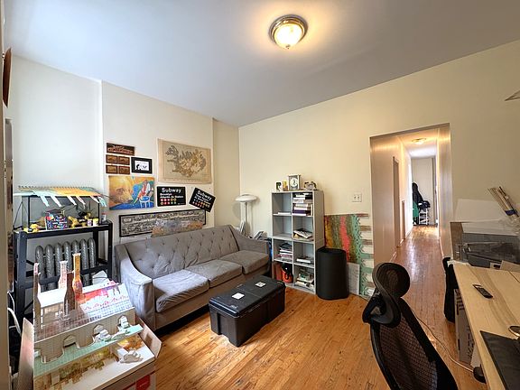 5th image of 524 Lafayette Ave APT 12