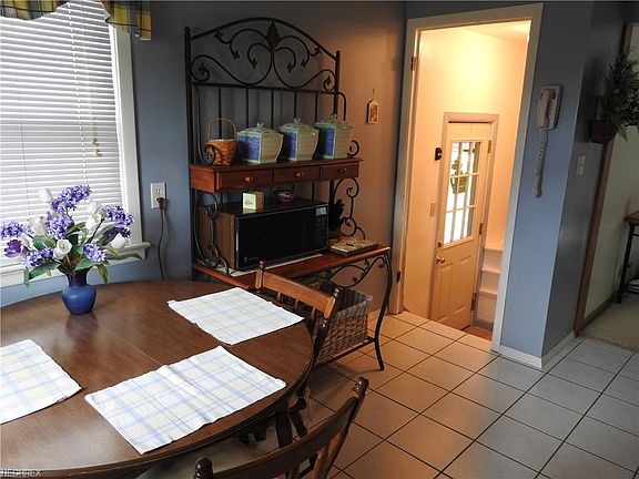 5th image of 13738 Bellbrook Dr