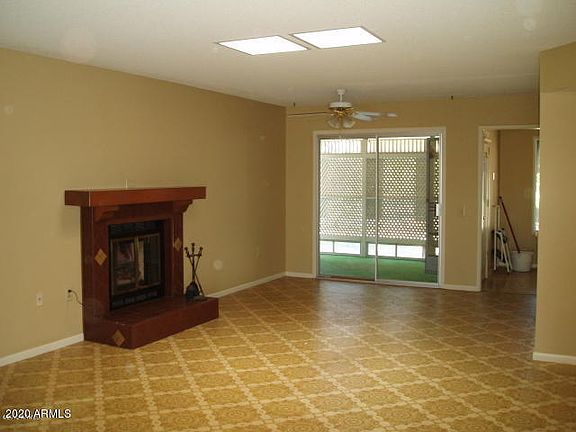 2nd image of 10407 W Sombrero Cir