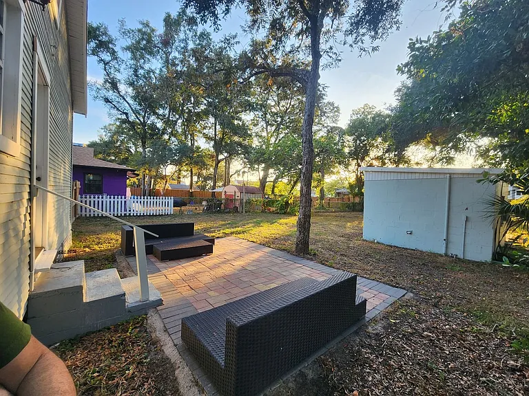 2812 N Morgan St — Photo 20