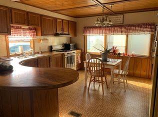 63 Saint Clairs Vlg, Morgantown, WV 26505