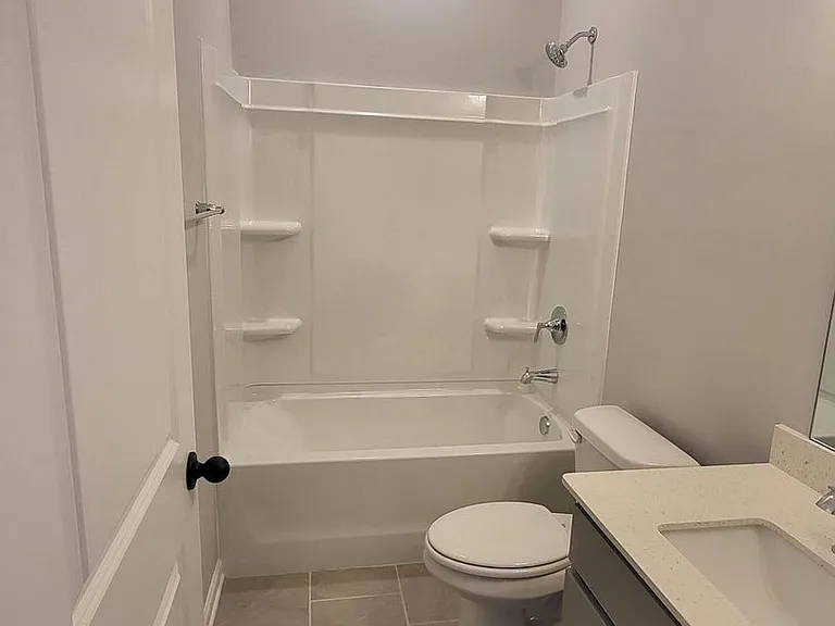 227 Haverford Dr — Photo 6