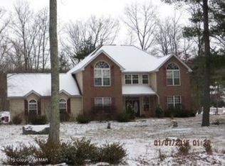 110 Ridge Xing, East Stroudsburg, PA 18302