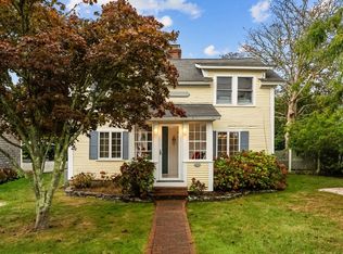 24 Shattuck Pl, Chatham, MA 02633