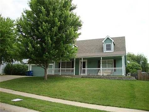 1st image of 1402 Andrea Dr