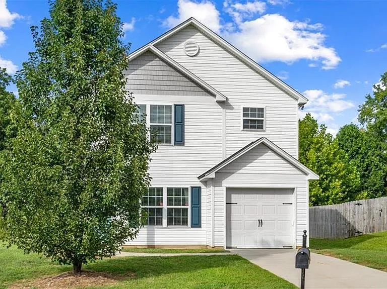 4105 Davis Ridge Ct — Photo 1