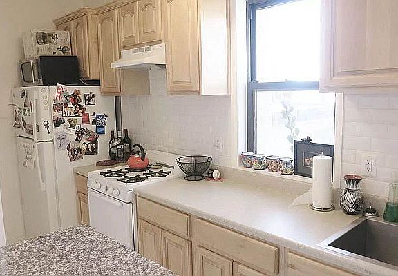 3rd image of 246 7th Ave APT 12