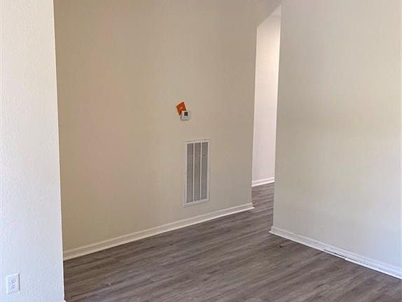 3rd image of 1017 Palmer St #B