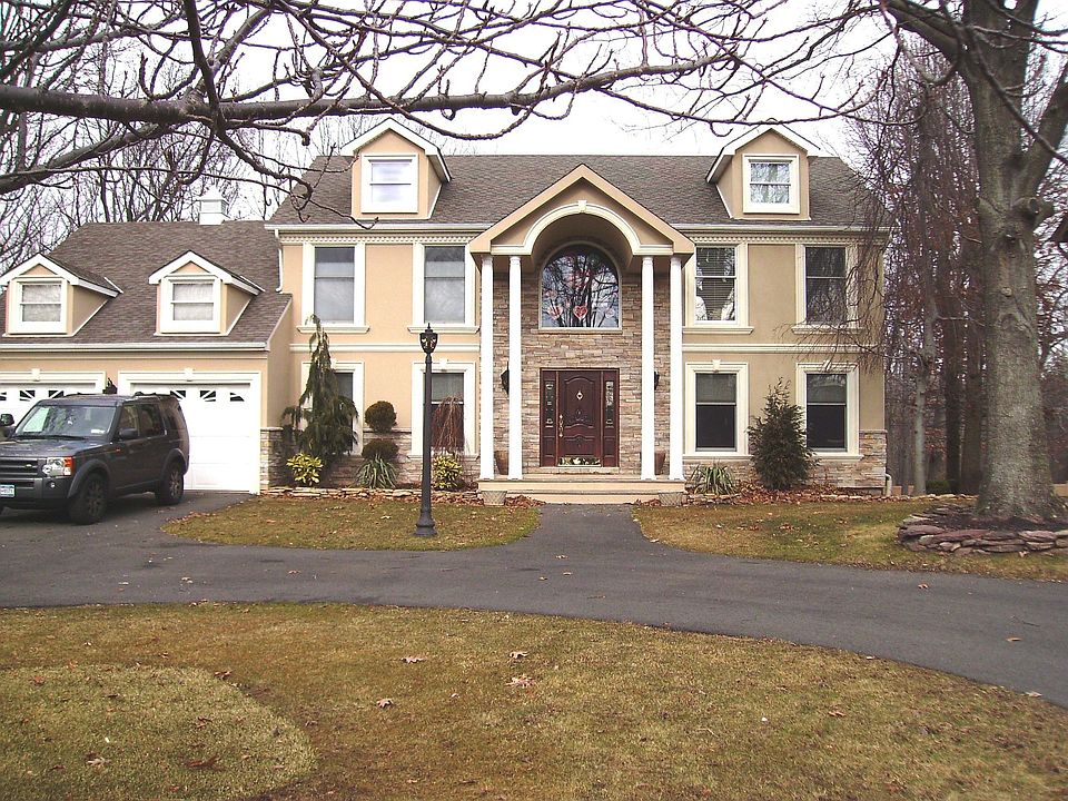 1st image of 271 Boscombe Ave