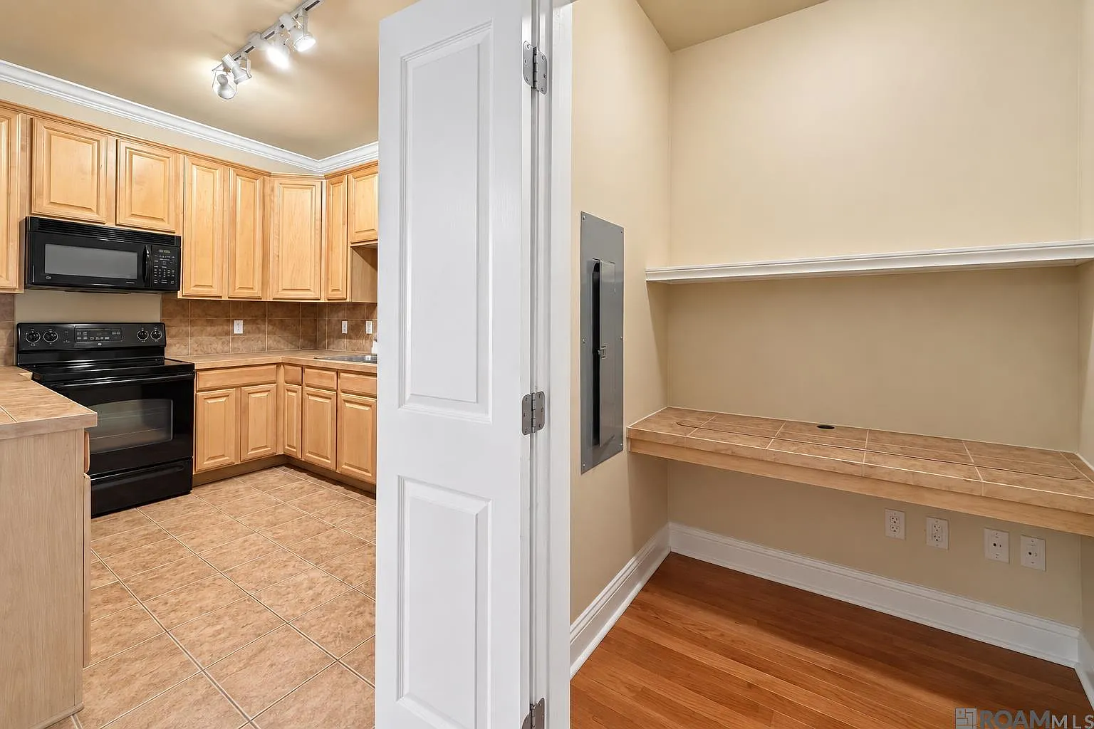 3 bed, 1500 sqft, $1,600 — Photo 3