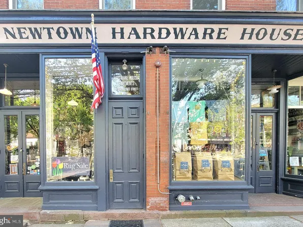 106-108 S State St #3N, Newtown, PA 18940