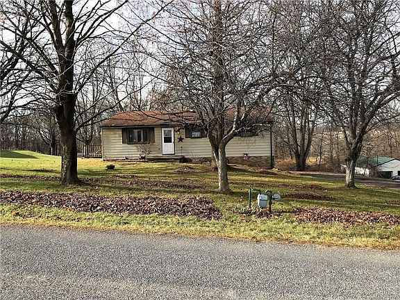 2nd image of 114 Howes Run Rd