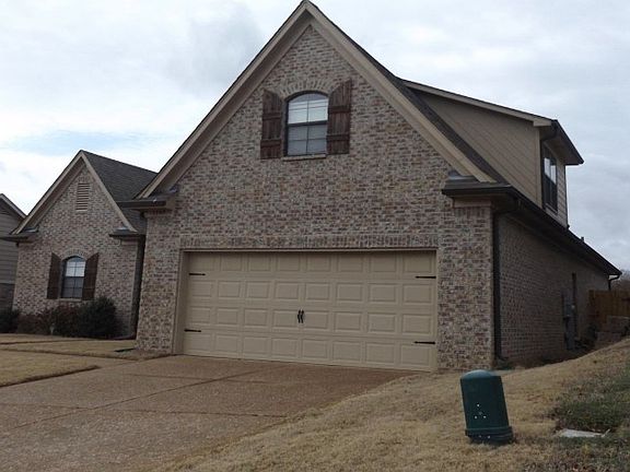2nd image of 1597 Sawmill Creek Ln