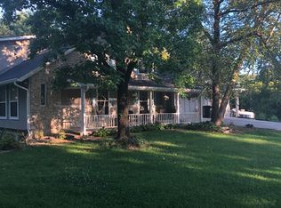 4900 E Eagle Ridge Rd, Columbia, MO 65201