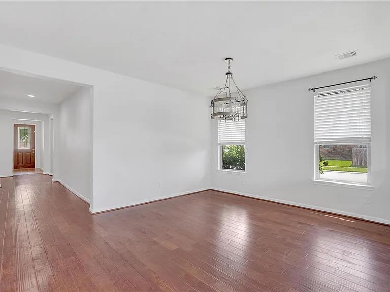 10514 Kentington Oak Dr — Photo 12
