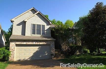 Welcome to 808 Magnolia Ct East
