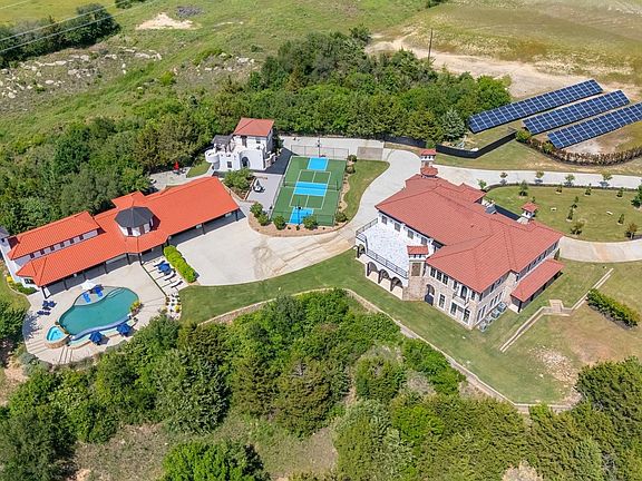 3rd image of 124 Private Road 2381