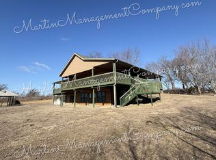 700 S Locust Ave, Smithton, MO 65350