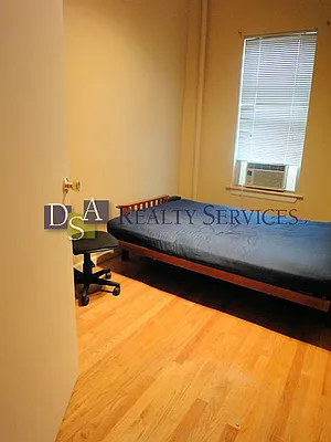Rented by DSA Realty | media 47